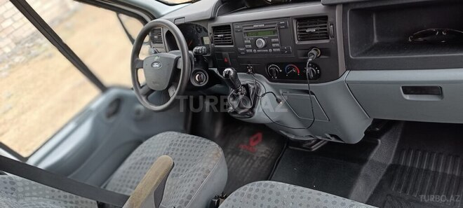 Ford Transit 2011, 180,000 km - 2.2 л - Oğuz