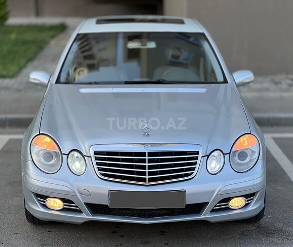 Mercedes E 320 2003, 260,000 km - 3.2 l - Bakı