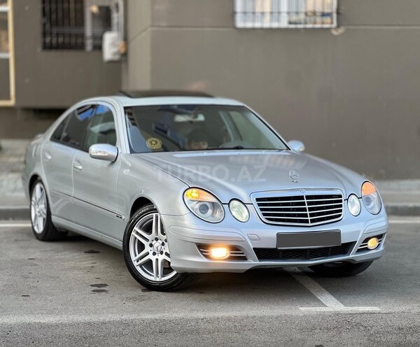 Mercedes E 320 2003, 260,000 km - 3.2 l - Bakı