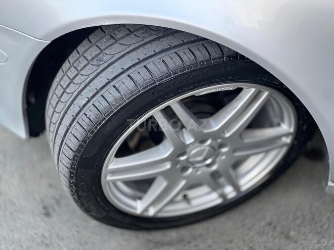 Mercedes E 320 2003, 260,000 km - 3.2 l - Bakı