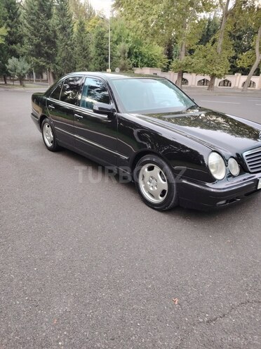 Mercedes E 270 2000, 470,000 km - 2.7 l - Mingəçevir