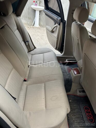 Audi A4 2001, 333 km - 2.0 l - Goranboy