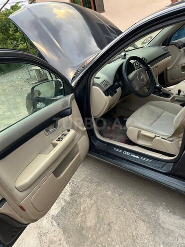 Audi A4 2001, 333 km - 2.0 l - Goranboy