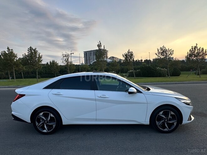 Hyundai Elantra 2024, 39,000 km - 2.0 л - Bakı