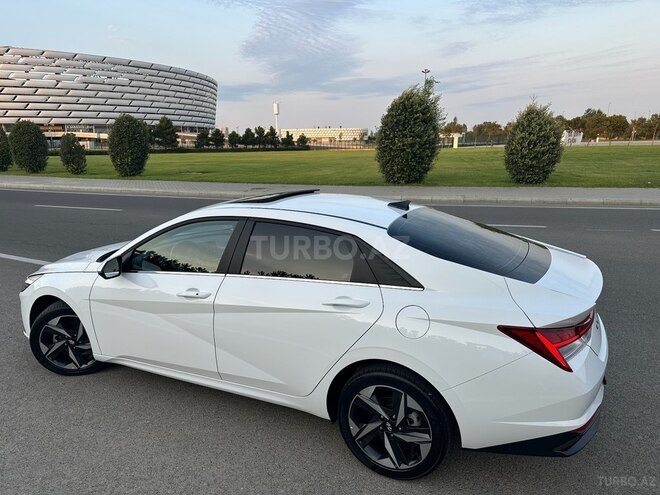 Hyundai Elantra 2024, 39,000 km - 2.0 л - Bakı