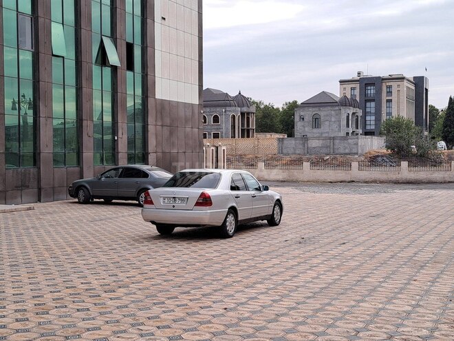 Mercedes C 180 1996, 354,338 km - 1.8 л - Gəncə