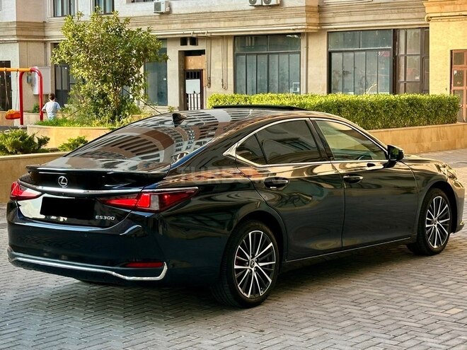 Lexus ES 300h 2022, 40,000 km - 2.5 l - Bakı
