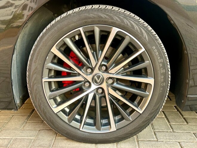 Lexus ES 300h 2022, 40,000 km - 2.5 l - Bakı