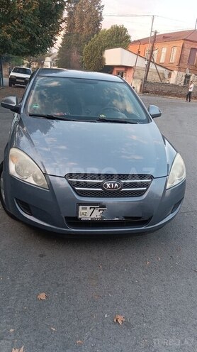 Kia Ceed 2007, 284,869 km - 1.4 l - Zaqatala