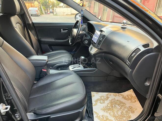 Hyundai Elantra 2010, 186,000 km - 2.0 l - Bakı