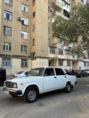 LADA (VAZ) 2107 2009, 204,000 km - 1.6 л - Bakı