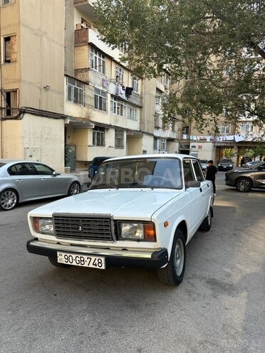 LADA (VAZ) 2107 2009, 204,000 km - 1.6 л - Bakı