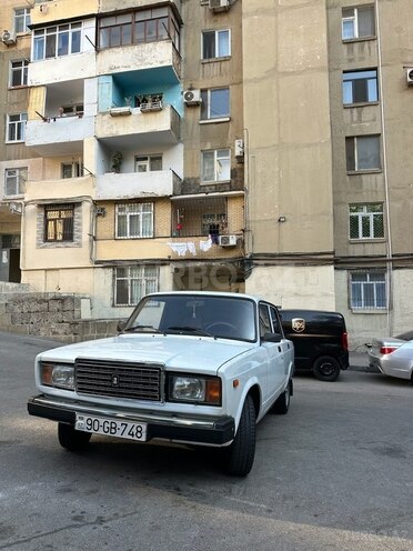 LADA (VAZ) 2107 2009, 204,000 km - 1.6 л - Bakı