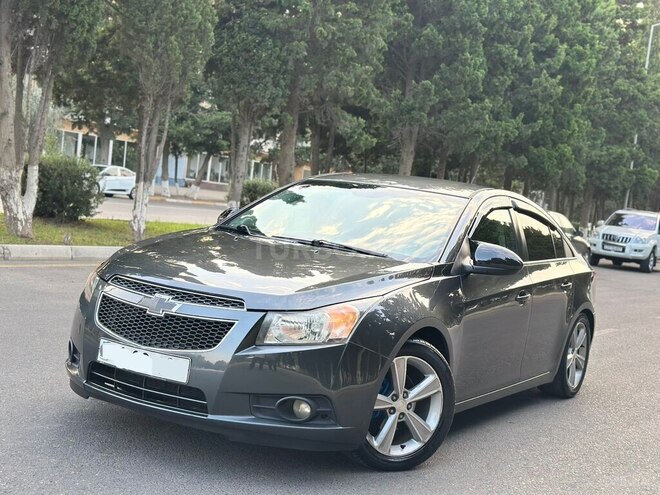 Chevrolet Cruze 2013, 286,000 km - 1.4 l - Sumqayıt