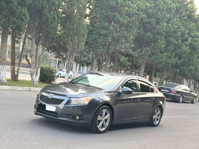 Chevrolet Cruze 2013, 286,000 km - 1.4 l - Sumqayıt