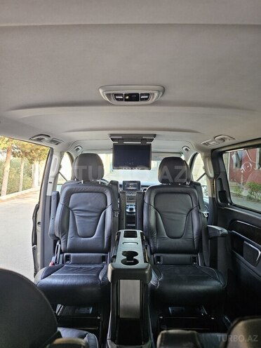 Mercedes V 220 2014, 30,891 km - 2.1 l - Bakı