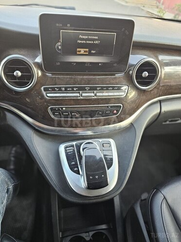 Mercedes V 220 2014, 30,891 km - 2.1 l - Bakı
