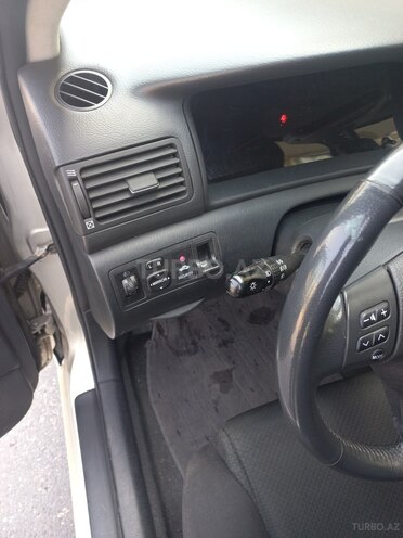 Toyota Corolla 2005, 300,600 km - 1.4 l - Bakı