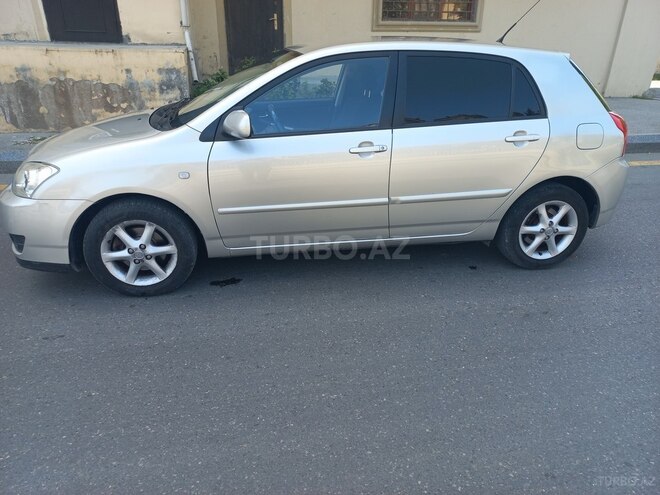 Toyota Corolla 2005, 300,600 km - 1.4 l - Bakı