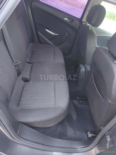 Opel Astra 2011, 225,000 km - 1.4 l - Bakı