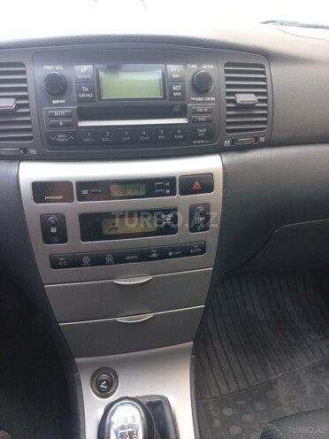 Toyota Corolla 2005, 300,600 km - 1.4 l - Bakı