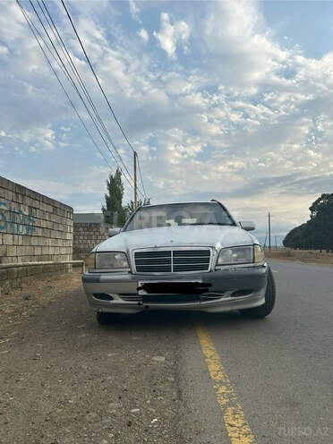 Mercedes C 220 1999, 756,017 km - 2.2 l - Masallı