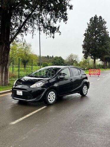 Toyota Aqua 2018, 158,000 km - 1.5 l - Gəncə