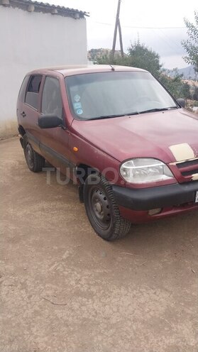 Chevrolet Niva 2005, 220,000 km - 1.7 l - Yardımlı