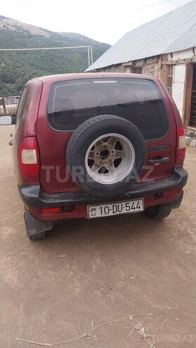 Chevrolet Niva 2005, 220,000 km - 1.7 l - Yardımlı