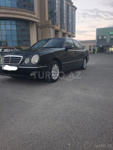 Mercedes E 220 2000, 222,222 km - 2.2 l - Bakı