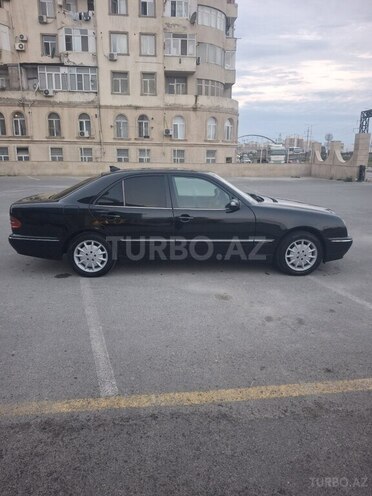 Mercedes E 220 2000, 222,222 km - 2.2 l - Bakı