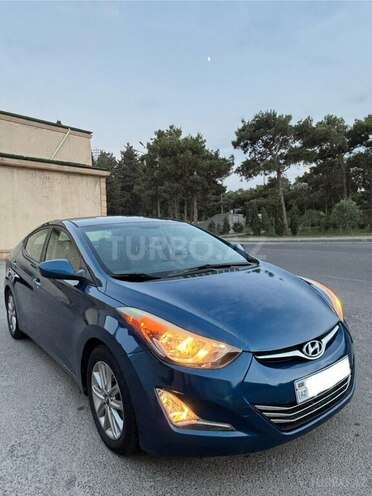 Hyundai Elantra 2015, 131,162 km - 1.8 l - Bakı