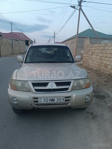 Mitsubishi Pajero 2004, 365,480 km - 2.8 л - Bakı