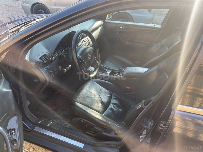 Mercedes C 200 2000, 320,000 km - 2.0 l - Bakı