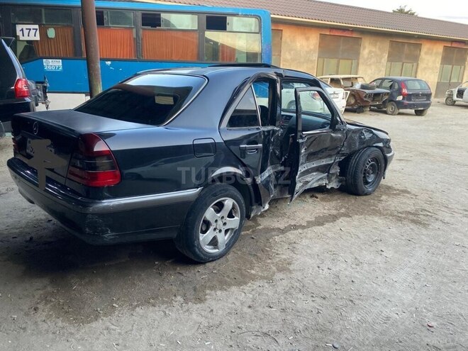 Mercedes C 180 1998, 218,523 km - 1.8 l - Bakı