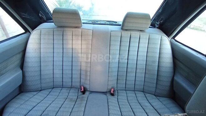Mercedes 190 1992, 500,000 km - 2.0 l - Bakı