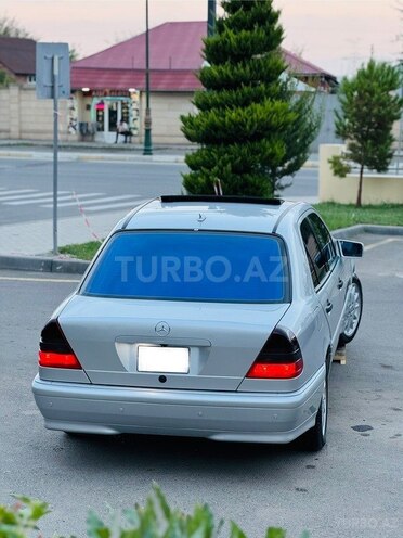 Mercedes C 230 2000, 320,956 km - 2.3 l - İmişli