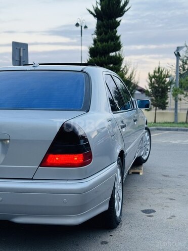 Mercedes C 230 2000, 320,956 km - 2.3 l - İmişli