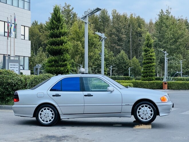 Mercedes C 230 2000, 320,956 km - 2.3 l - İmişli
