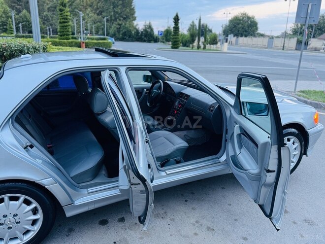 Mercedes C 230 2000, 320,956 km - 2.3 l - İmişli