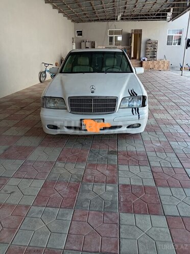 Mercedes C 200 1995, 482,700 km - 2.0 л - Tovuz