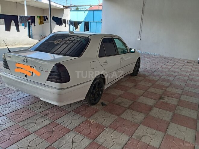 Mercedes C 200 1995, 482,700 km - 2.0 л - Tovuz