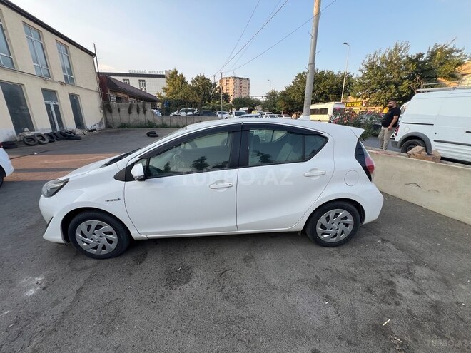 Toyota Aqua 2018, 36,000 km - 1.5 l - Bakı