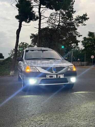 Dacia Logan 2008, 284,000 km - 1.5 l - Quba