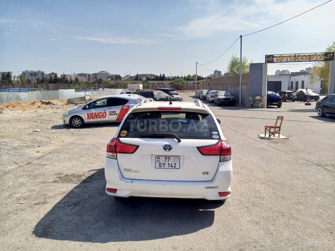 Toyota Corolla Fielder 2018, 150,000 km - 1.5 l - Bakı