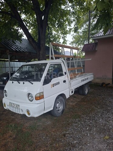 Hyundai H 100 1998, 150,000 km - 2.5 л - İsmayıllı