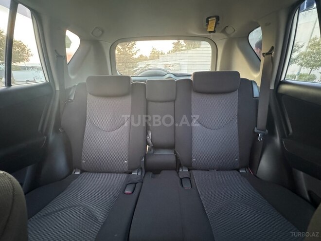 Toyota RAV4 2011, 182,281 km - 2.0 l - Bakı