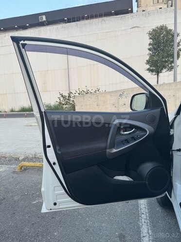 Toyota RAV4 2011, 182,281 km - 2.0 l - Bakı