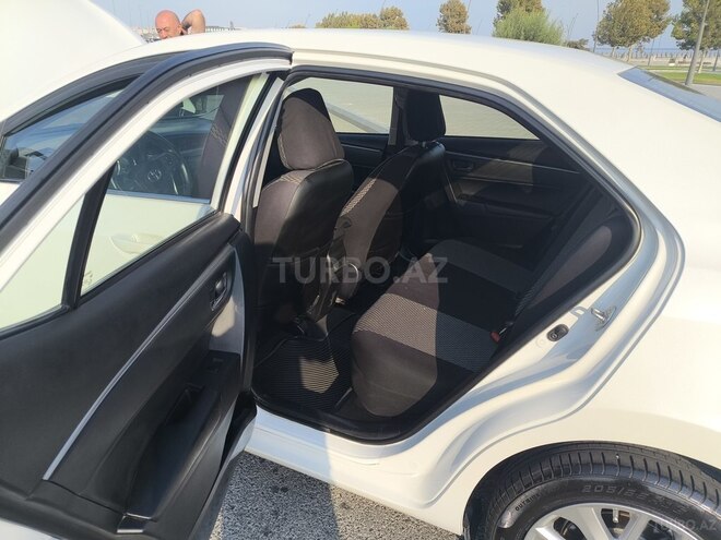 Toyota Corolla 2013, 240,000 km - 1.6 l - Bakı