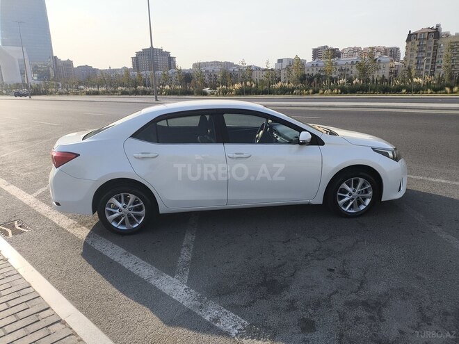 Toyota Corolla 2013, 240,000 km - 1.6 l - Bakı